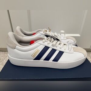 NEW Adidas Men’s VL Court Size 10, ID6287, Navy And White